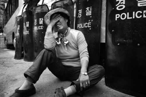 밀양 송전탑 건설에 반대하는 주민들의 목소리 : “이래 싸우며는 사방이 지옥이라”