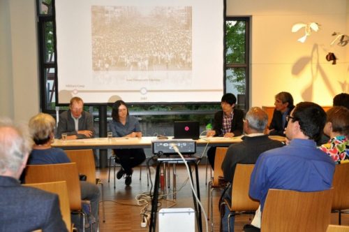 그들은 왜 지구 반대편 병역거부자에게 편지를 썼을까? 