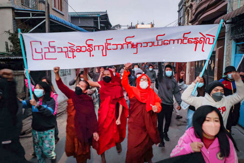 미얀마군 쿠데타 1년 “너무 많은 국가가 모른 척하고 있다”