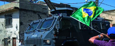 브라질: 올림픽 개최 앞두고 경찰에 의해 수백 명 사망