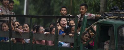 미얀마: 양심수 사면, 여전히 수감된 활동가 수백 명 남아