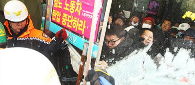 왜 파업은 항상 불법인가