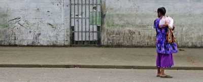 파푸아뉴기니: ‘마녀사냥’으로 화형당한 여성을 위한 정의는 없다