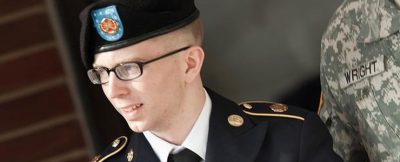 미국: 브래들리 매닝에 대한 처벌을 감형하고 그가 받은 학대에 대해 조사하라